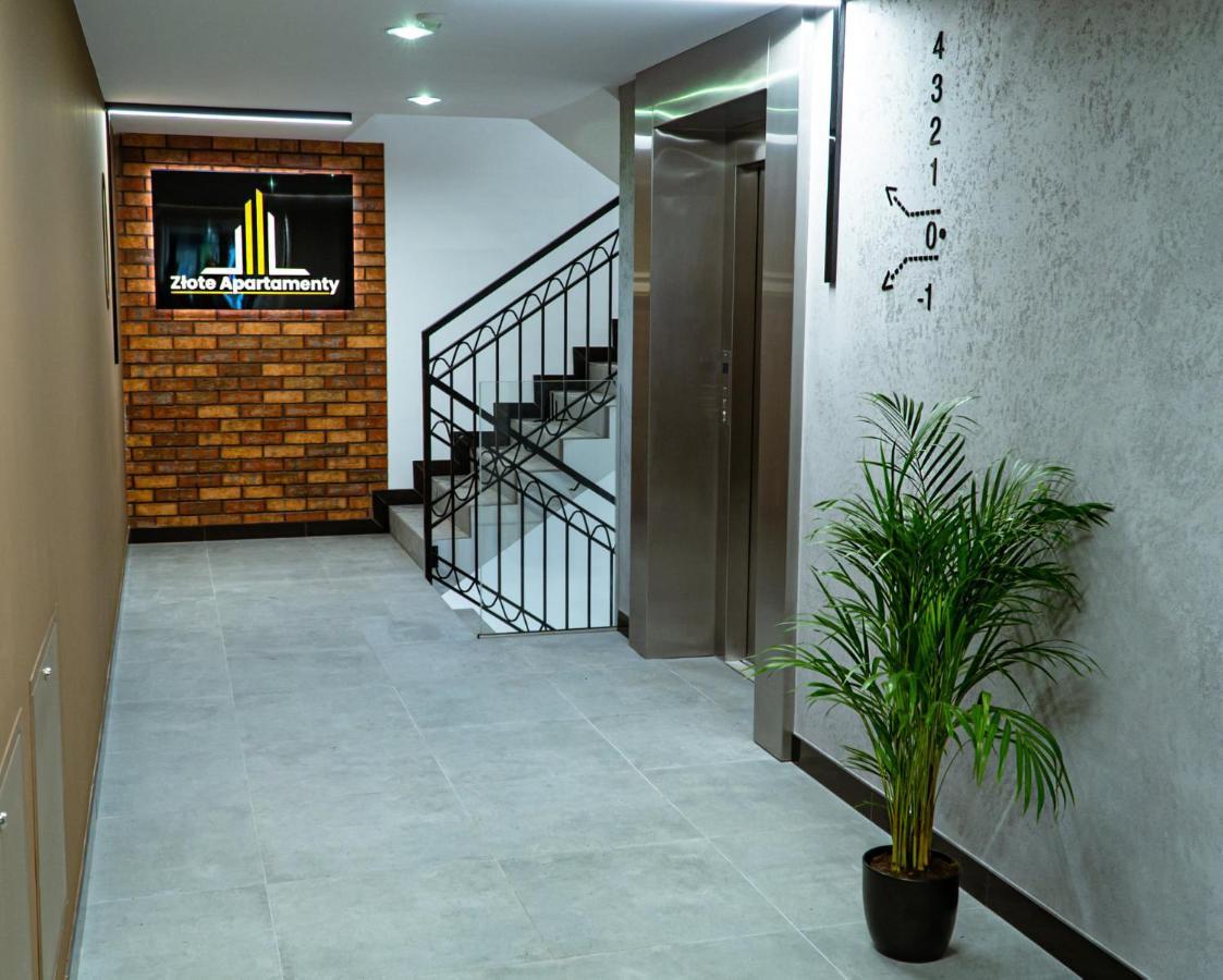Zlote Apartamenty 58 Legnica Exterior photo